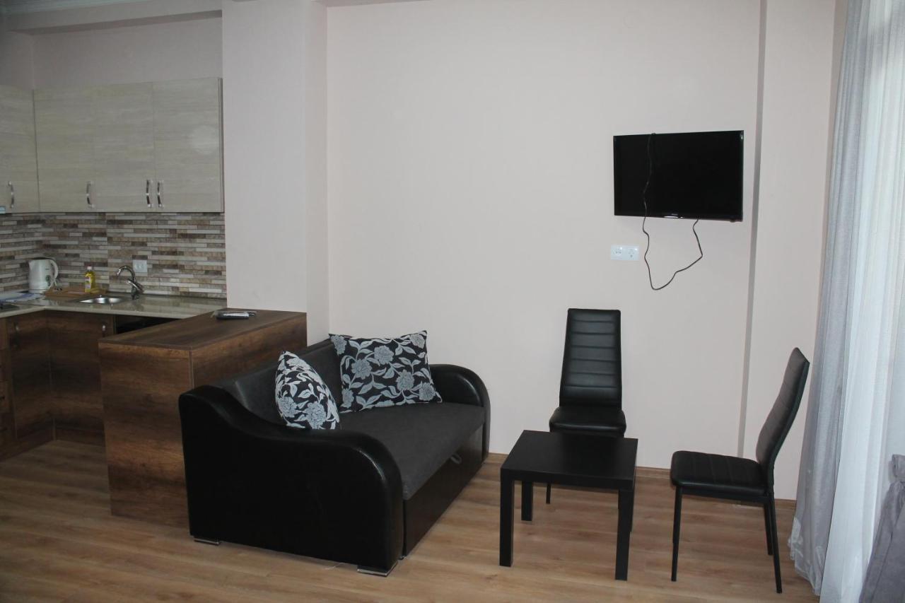 Lali'S Apartment Tbiliszi Kültér fotó